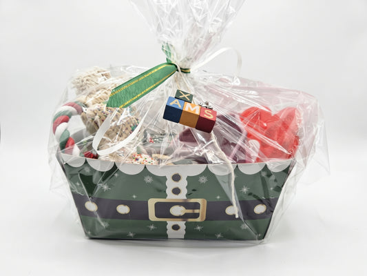 Large Christmas Hamper for Dogs - Von Hound and Friends